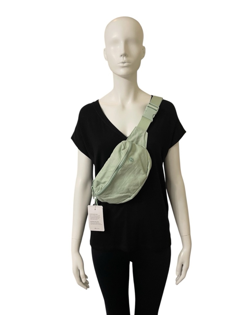 NWT • GAIAM Light Sage Green Belt Bag/ Waist Pack - Picture 2 of 14